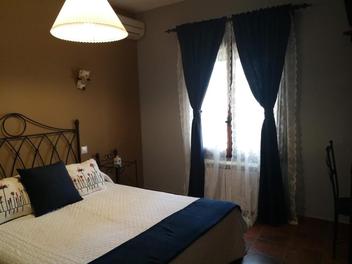 Casa Rural El Infante オロペサ エクステリア 写真