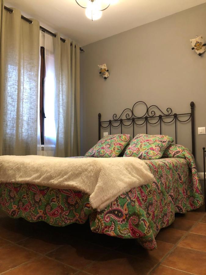 Casa Rural El Infante オロペサ エクステリア 写真